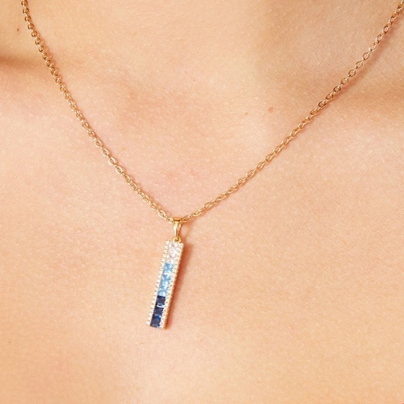 Vince Camuto Blue Ombre Pendant Necklace - Picture 4 of 6